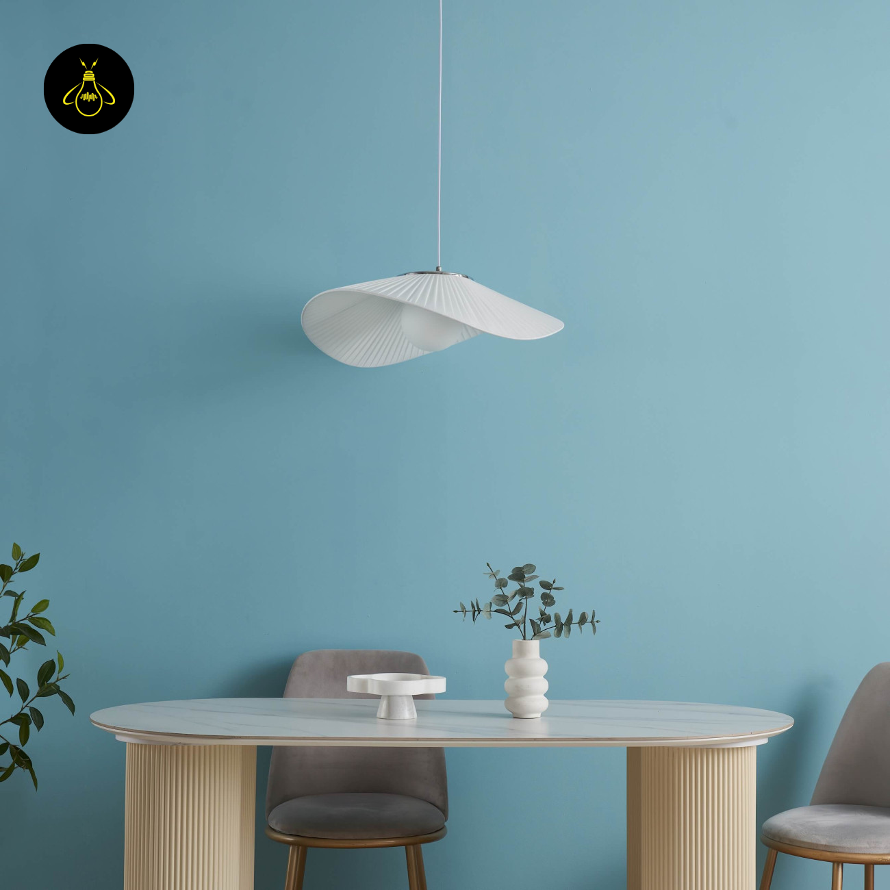 Fabric & Metal Pendant Light – Curved White Ribbon | Odalia for Living & Dining | Jagmag Lights