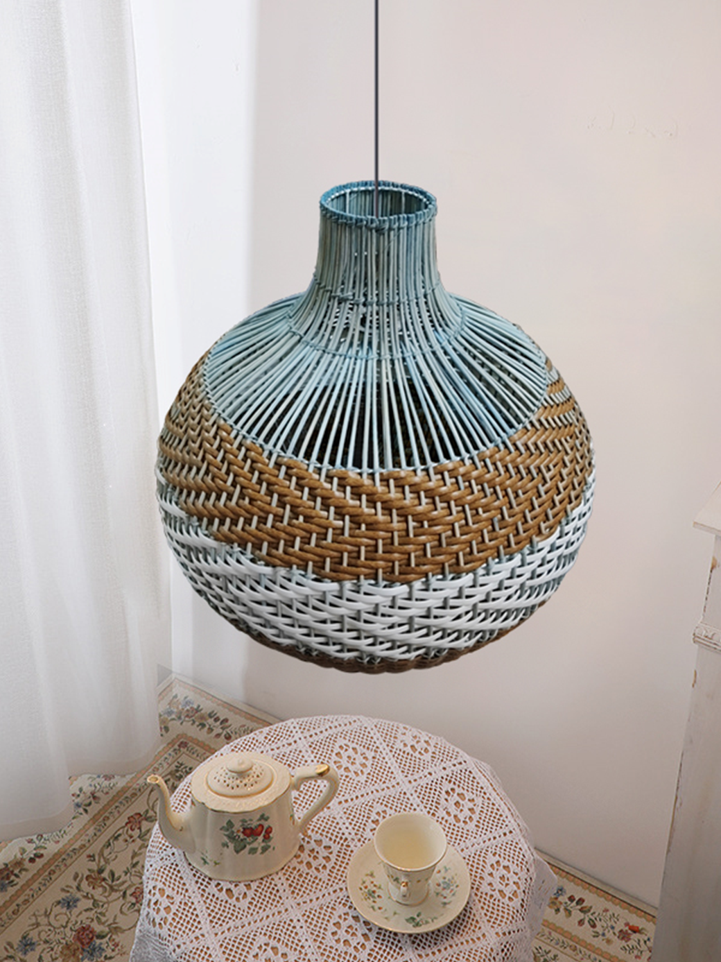 Rattan Hanging Lamp