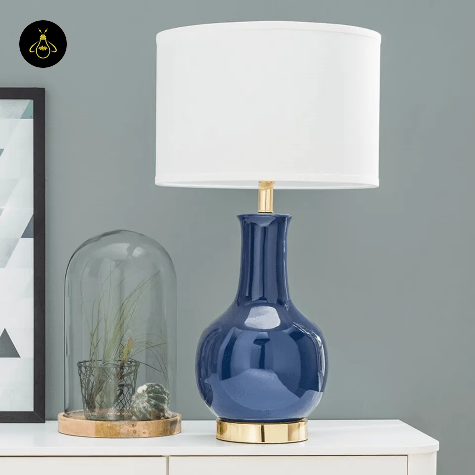 Blue and White Table Lamp – Royal-Blue Glazed Ceramic Gourd Base, 70 cm 3 Blue ceramic table lamp with white cotton drum shade styled on a console