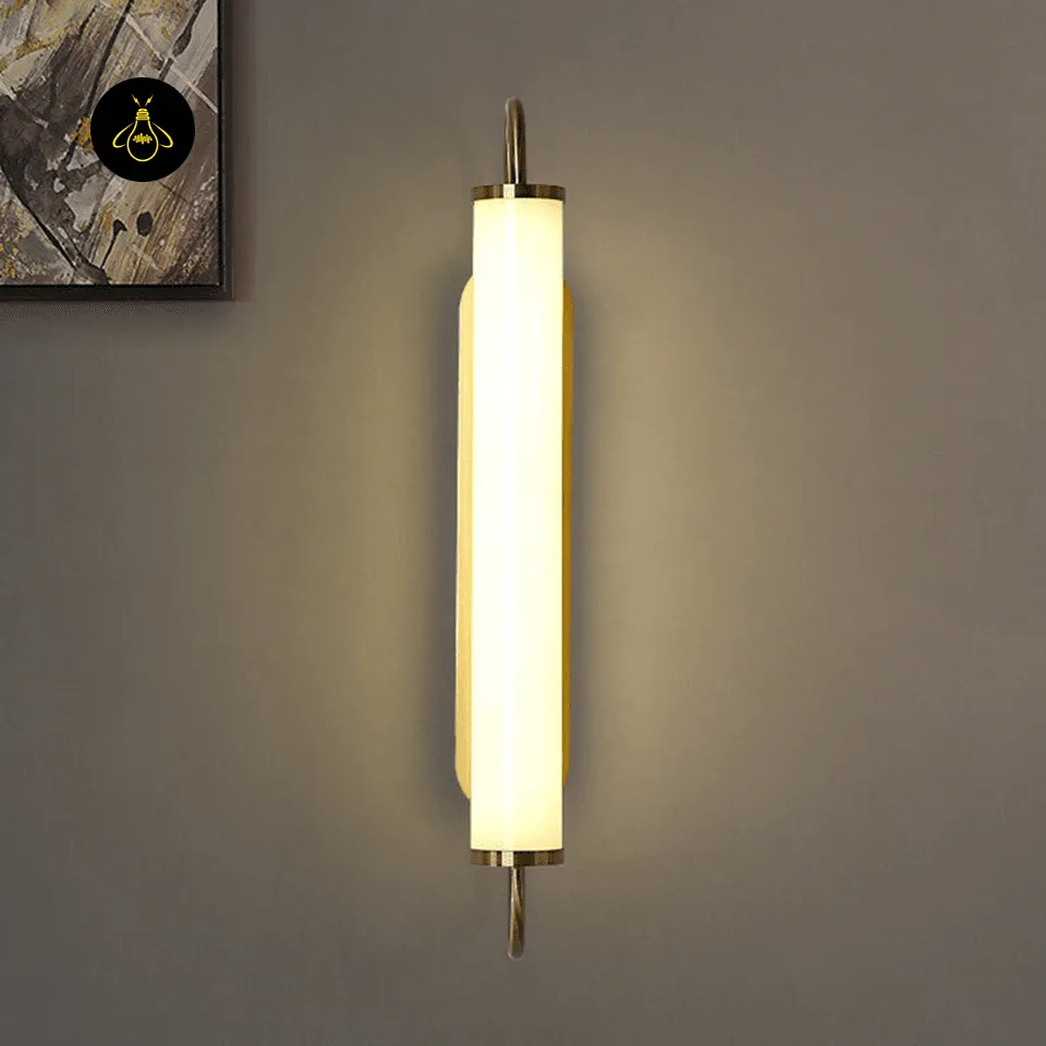 Gold LED Wall Light – 50 cm Acrylic Tube Sconce for Bedside 5 Elegant gold finish of the modern LED acrylic tube wall light