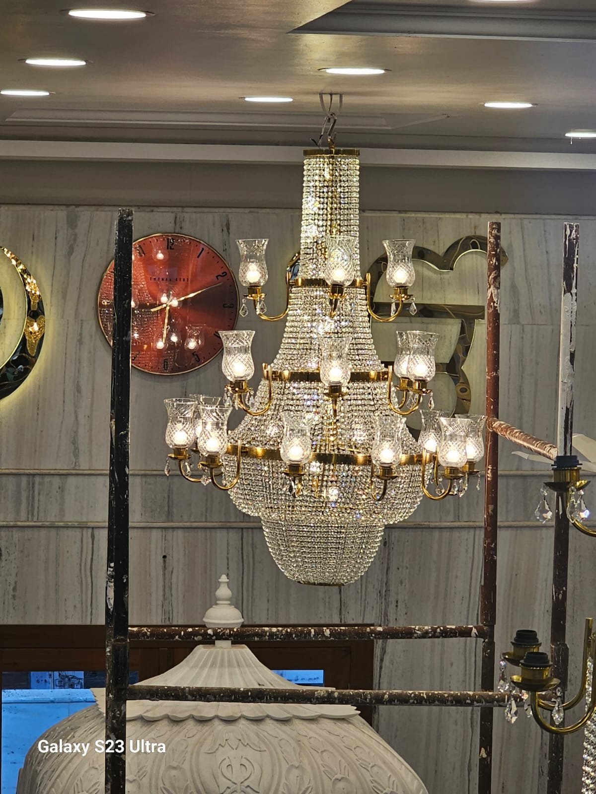Maharaja-style crystal chandelier installed inside the Gurudwara project