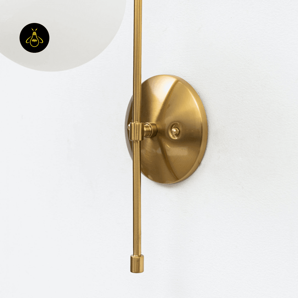 Gold Wall Light for Living Room – Oriol 48 cm Globe Sconce 4 Decorative gold wall light with vintage-gold arm and white frosted globe for a guest room
