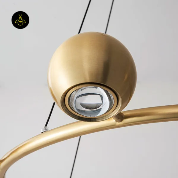 Energy-efficient integrated LED chandelier