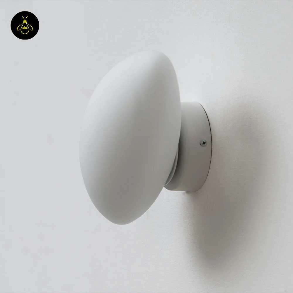 White Opaline Wall Light – Veglia 25 cm Glass Disc 6 Close-up of the white LED wall light showing matte opaline glass texture