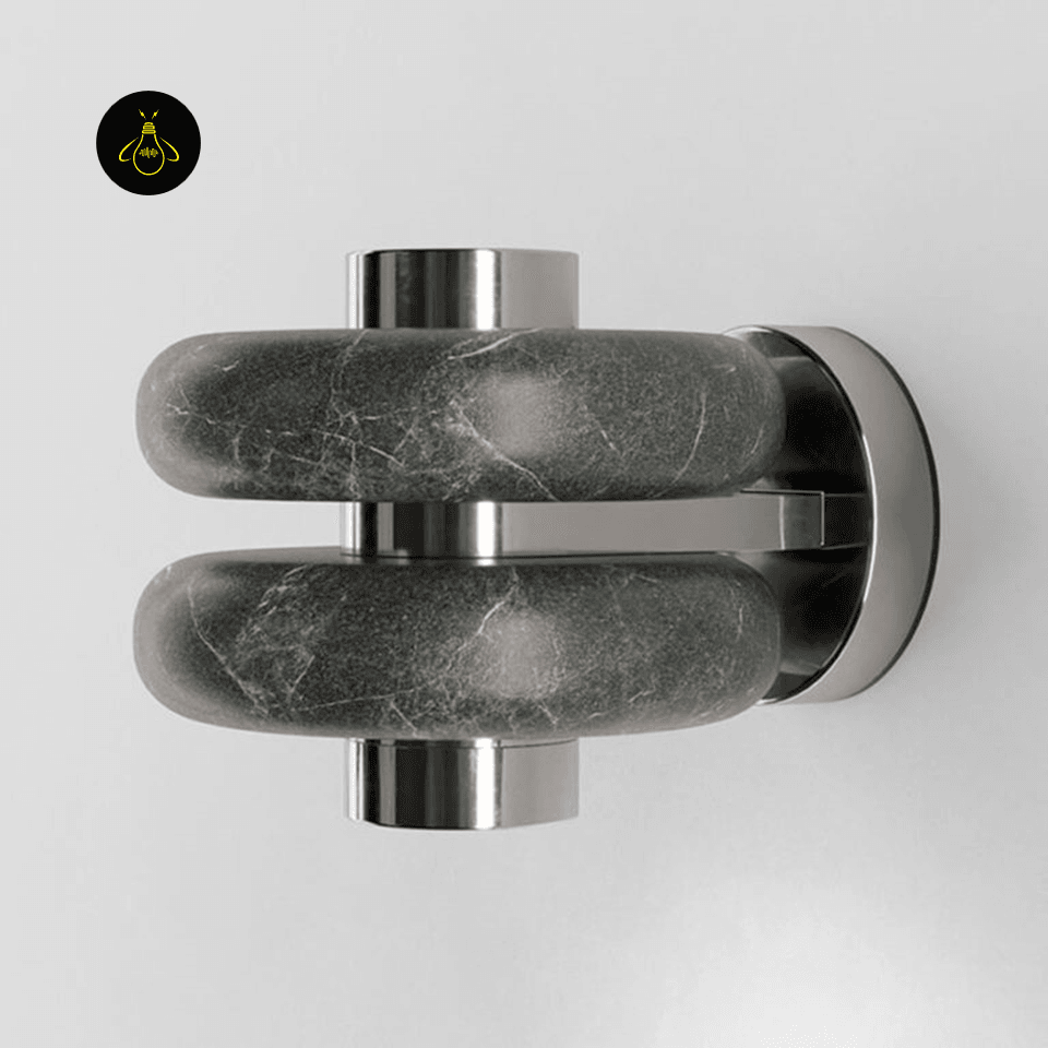 Green Marble Wall Light – Compact 16 cm Twin-Band | Verde Duo 3 Close-up of green marble wall light showing green stone veining and polished metal