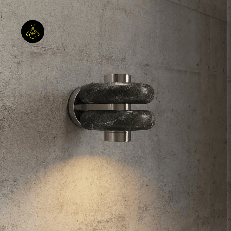 Green Marble Wall Light – Compact 16 cm Twin-Band | Verde Duo 4 Green marble wall light casting a warm downward accent beam on the wall